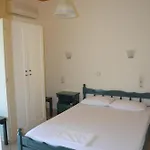 Odysseia And Guest house 3*