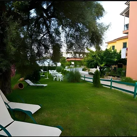 Πανσιόν Odysseia Beachside Νικιάνα