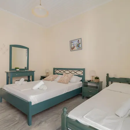 Πανσιόν Odysseia Beachside 3*