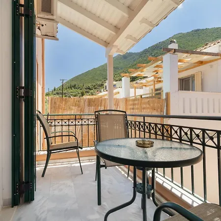 Odysseia Beachside Πανσιόν Νικιάνα