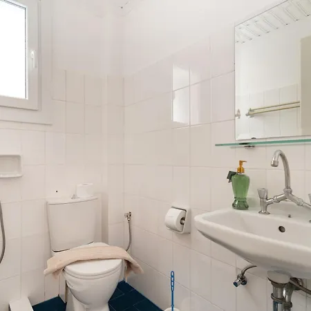 Πανσιόν Odysseia Beachside 3*