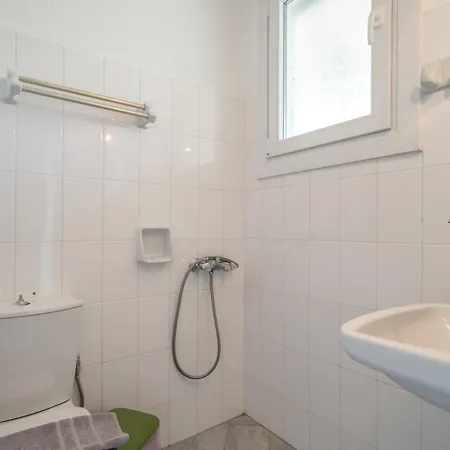 Odysseia Beachside Πανσιόν 3*