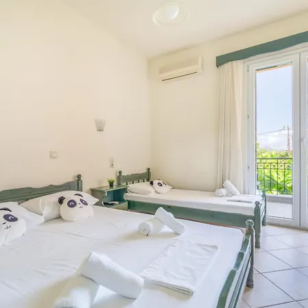 Odysseia Beachside 3*