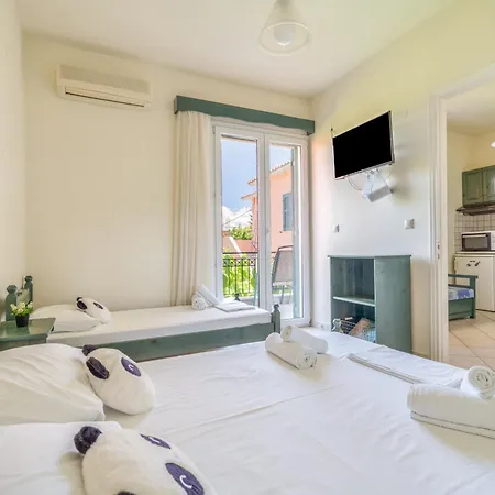 Πανσιόν Odysseia Beachside 3*