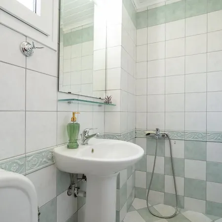 Πανσιόν Odysseia Beachside 3*