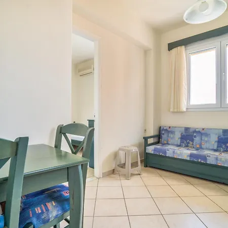 Πανσιόν Odysseia Beachside 3*