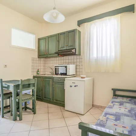 Odysseia Beachside Πανσιόν 3*