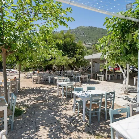 Πανσιόν Odysseia Beachside 3*