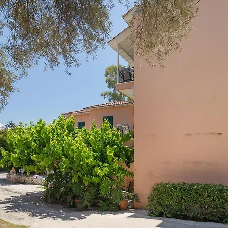 Odysseia Beachside Νικιάνα