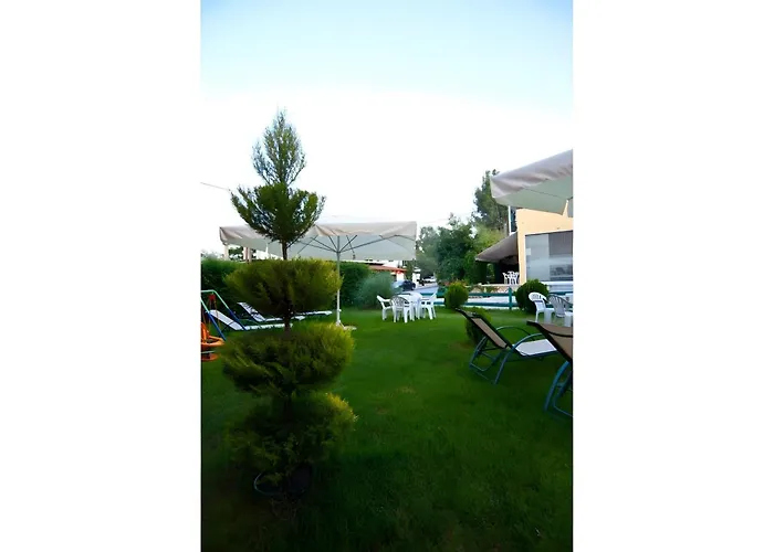 Odysseia And Guest house